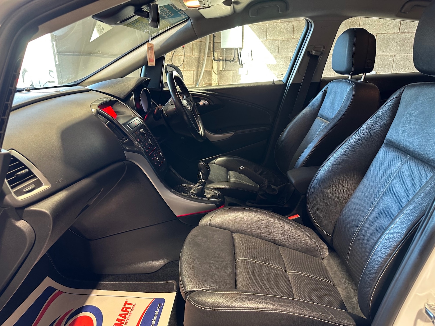 Used Vauxhall Astra 2013 for sale - 76602727: Photo 27