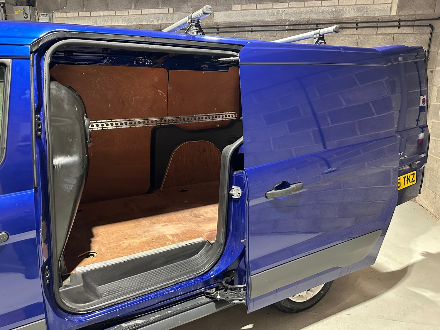 Used Ford Transit Connect 2015 for sale - 77326532: Photo 31