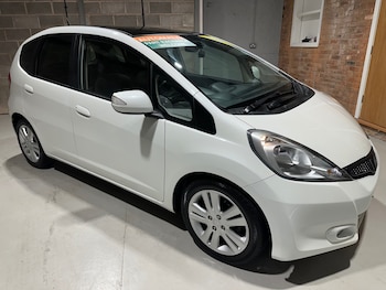 Used Honda Jazz 2013 for sale - 76104590: Photo 3
