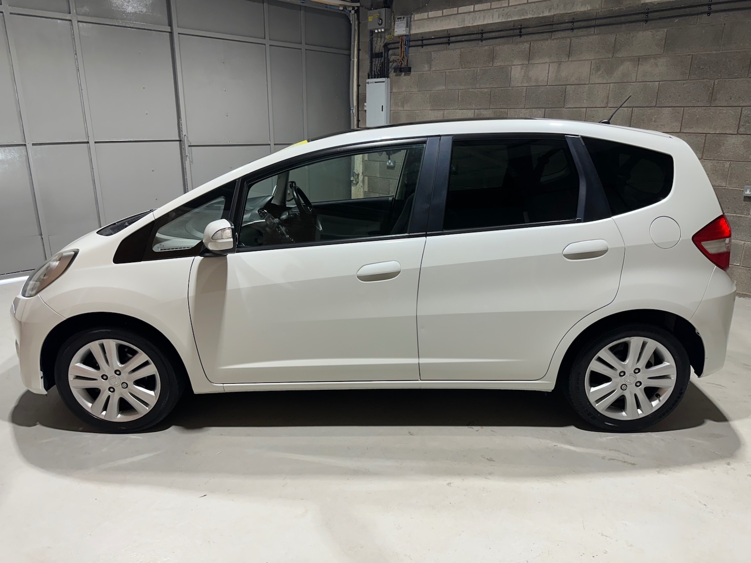 Used Honda Jazz 2013 for sale - 76104590: Photo 8