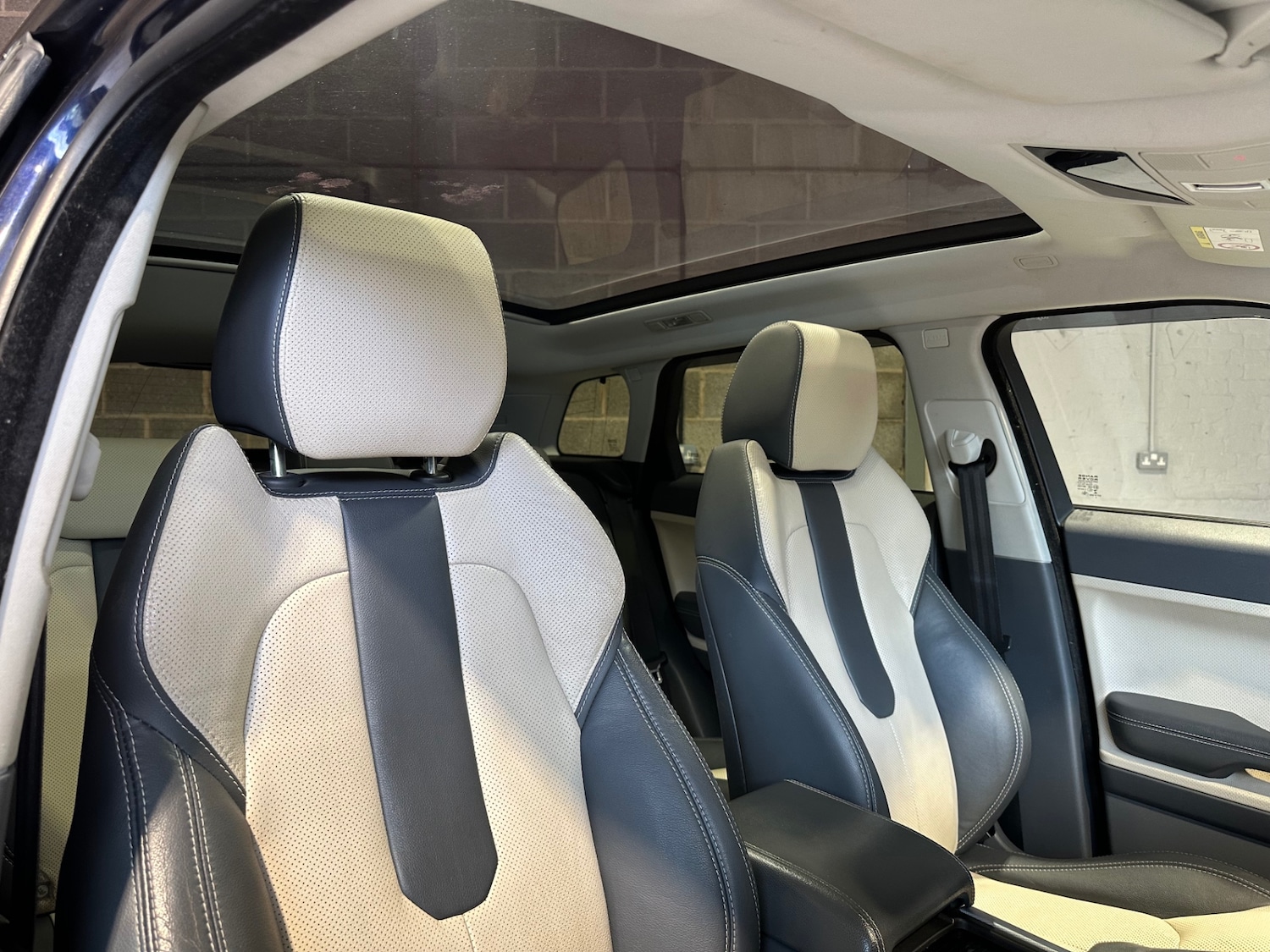 Used Land Rover Range Rover Evoque 2015 for sale - 76780073: Photo 11