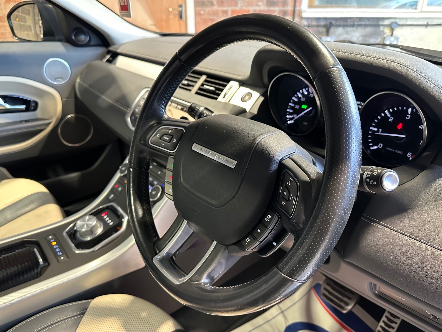 Used Land Rover Range Rover Evoque 2015 for sale - 76780073: Photo 14