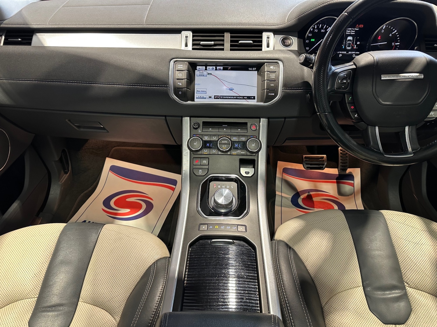 Used Land Rover Range Rover Evoque 2015 for sale - 76780073: Photo 25