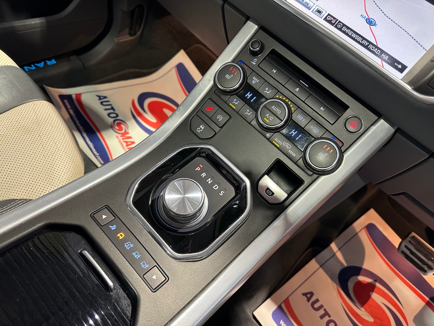 Used Land Rover Range Rover Evoque 2015 for sale - 76780073: Photo 33