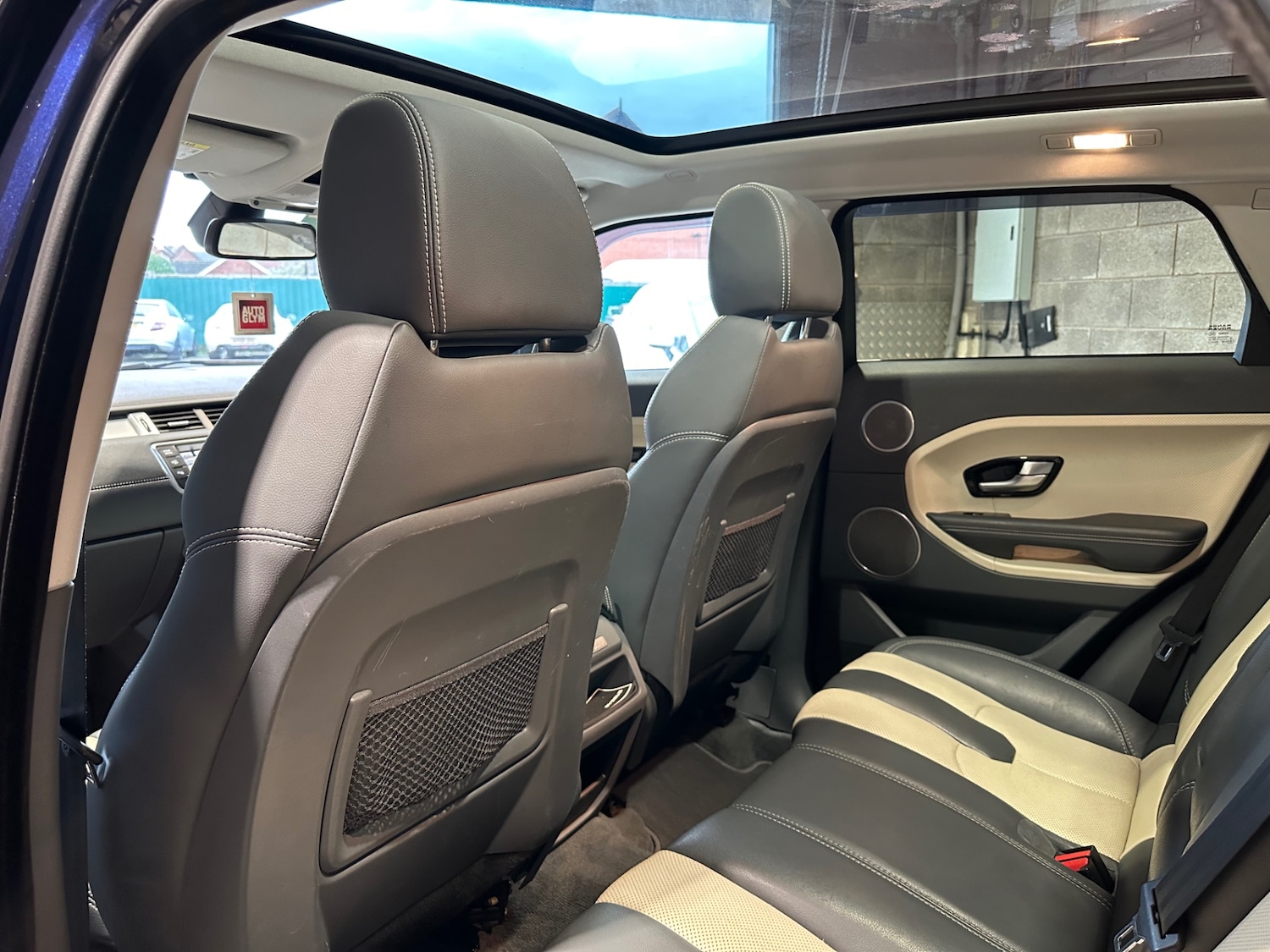 Used Land Rover Range Rover Evoque 2015 for sale - 76780073: Photo 43