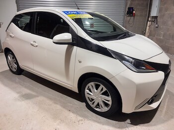 Used Toyota AYGO 2015 for sale - 78555709: Photo