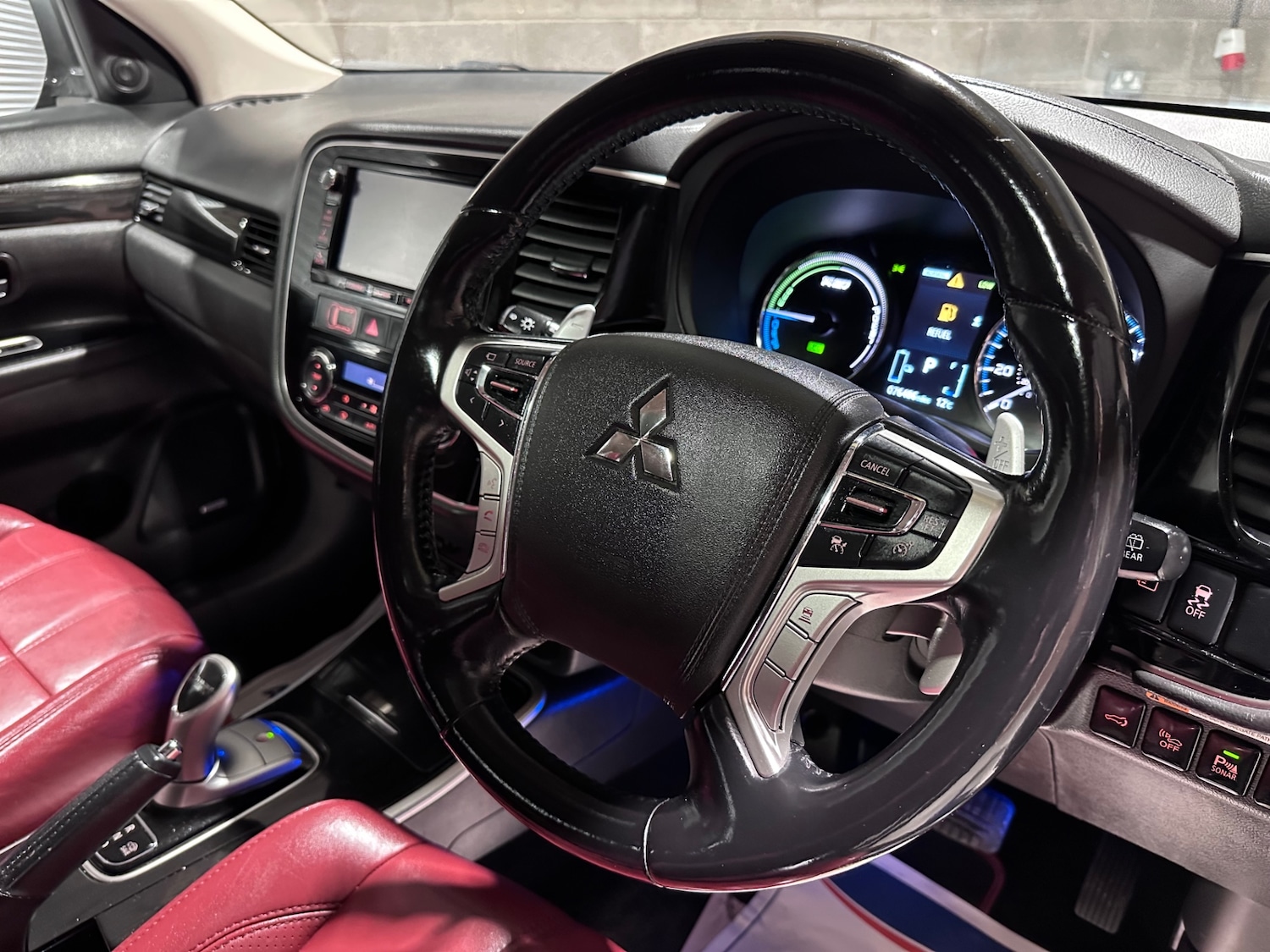 Used Mitsubishi Outlander 2016 for sale - 77997793: Photo 17