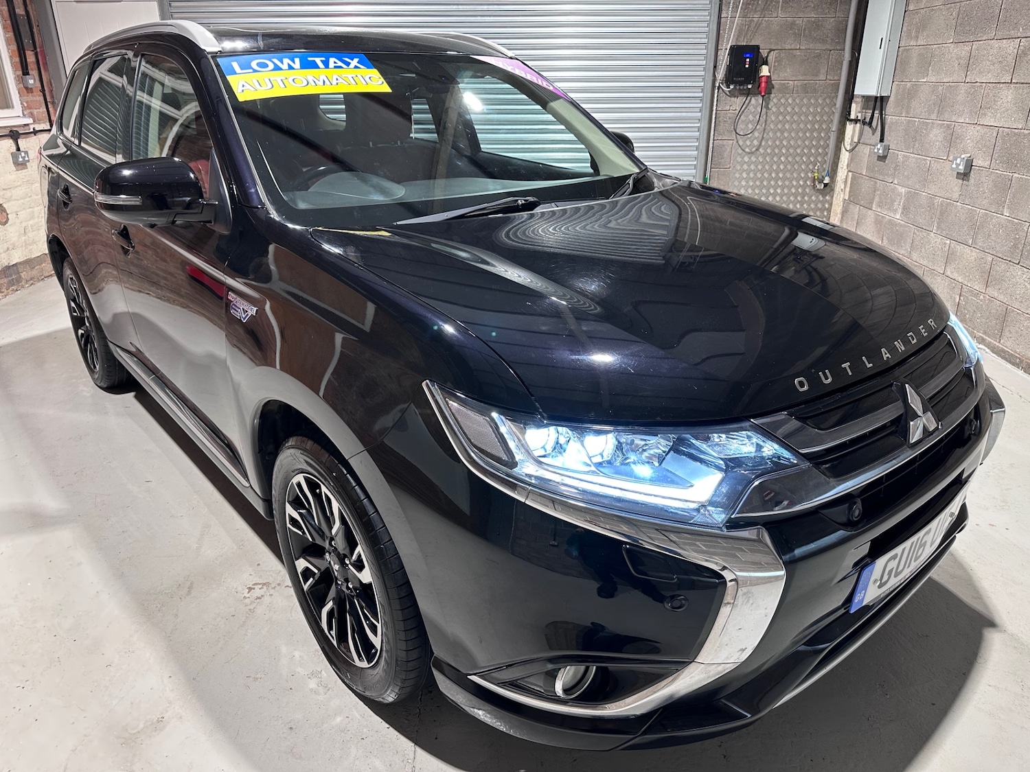 Used Mitsubishi Outlander 2016 for sale - 77997793: Photo 3