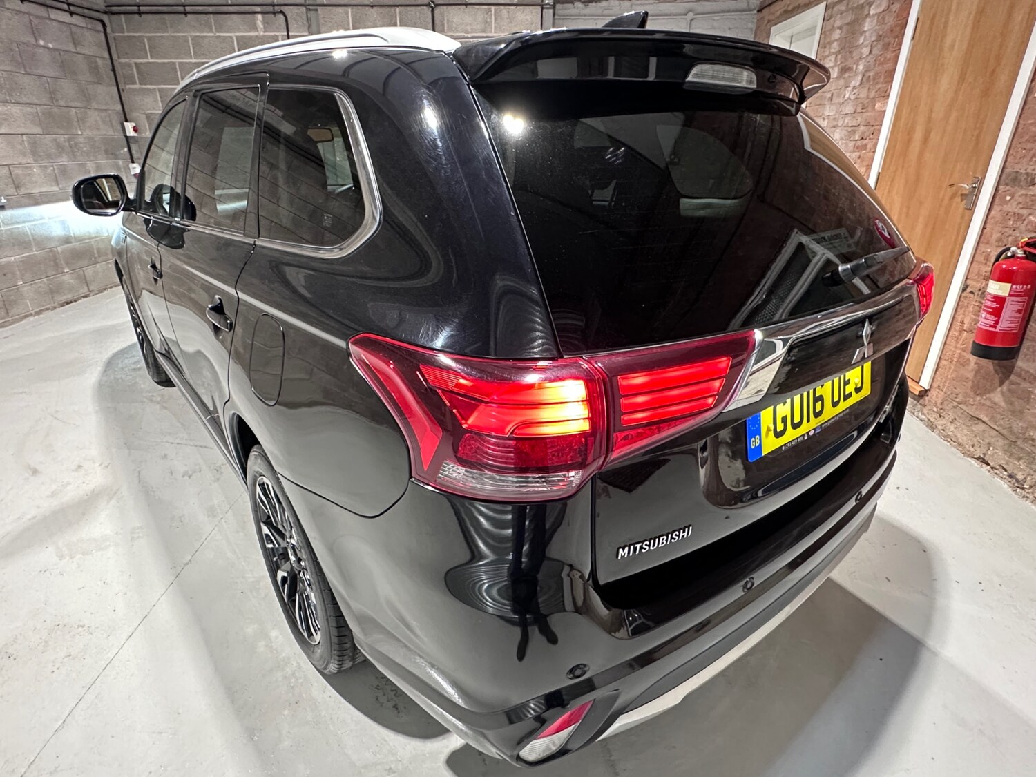 Used Mitsubishi Outlander 2016 for sale - 77997793: Photo 7