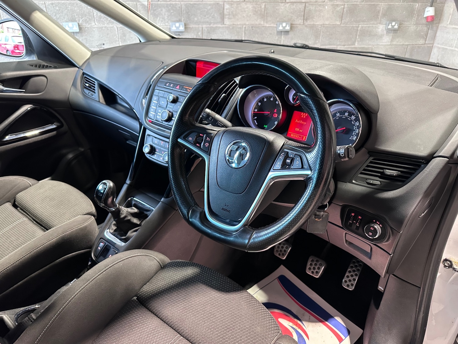 Used Vauxhall Zafira 2014 for sale - 77776415: Photo 15