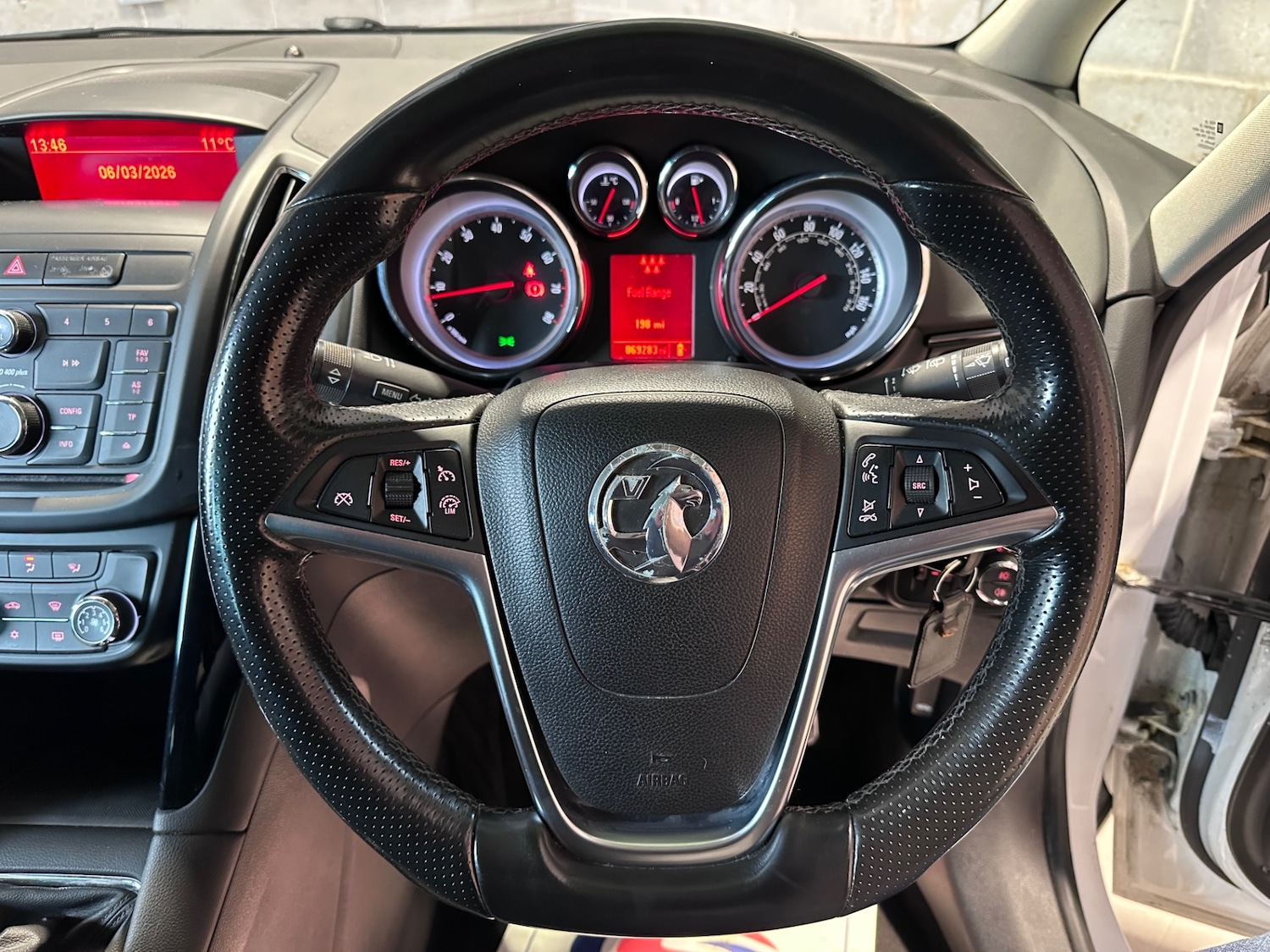 Used Vauxhall Zafira 2014 for sale - 77776415: Photo 20