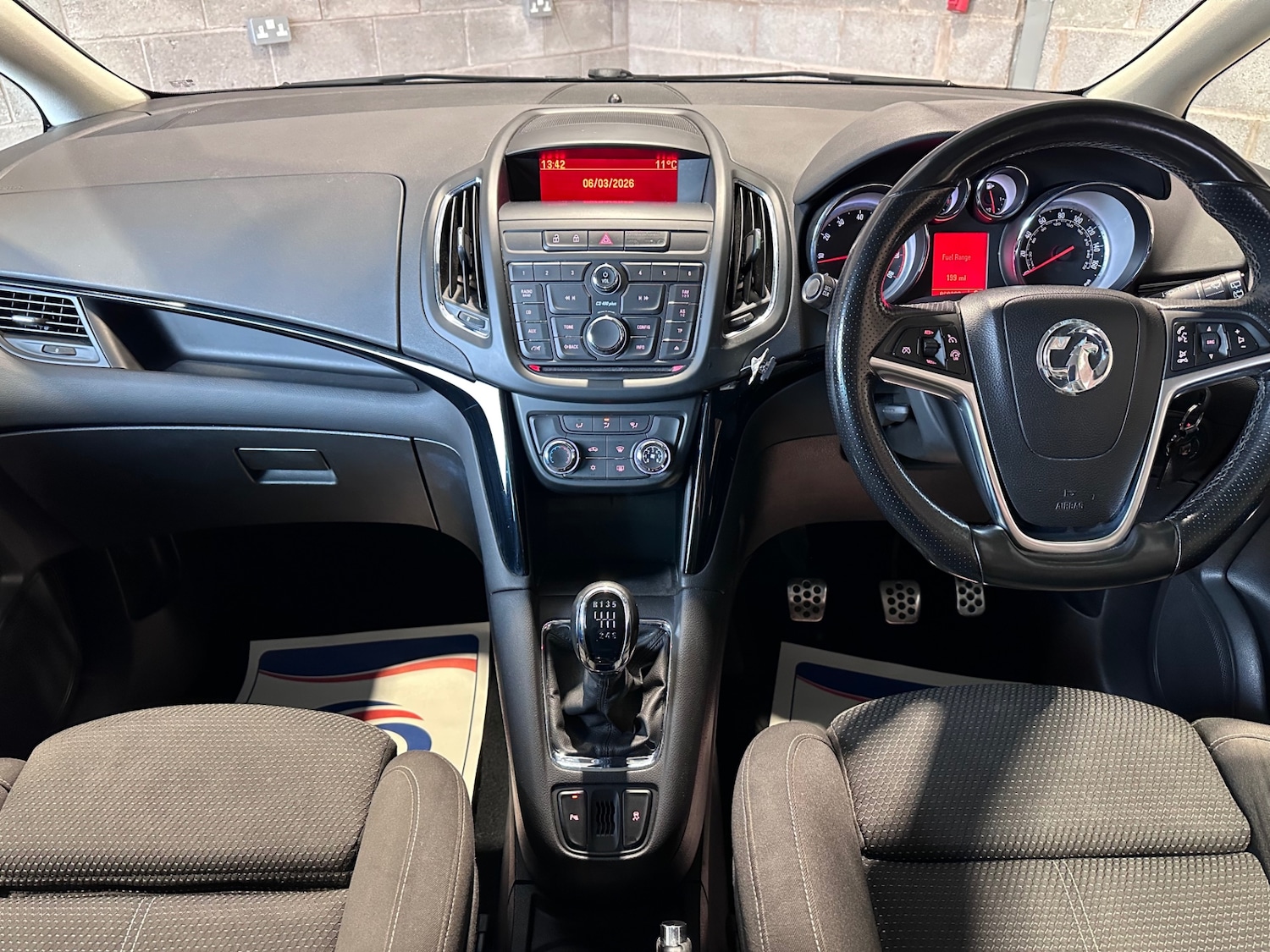 Used Vauxhall Zafira 2014 for sale - 77776415: Photo 25