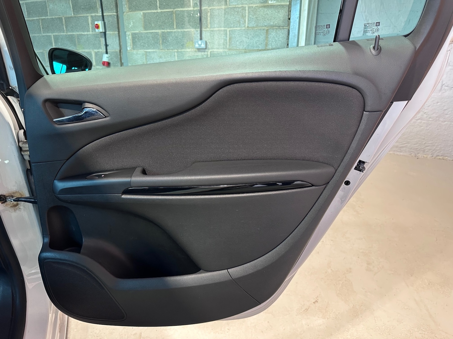 Used Vauxhall Zafira 2014 for sale - 77776415: Photo 32