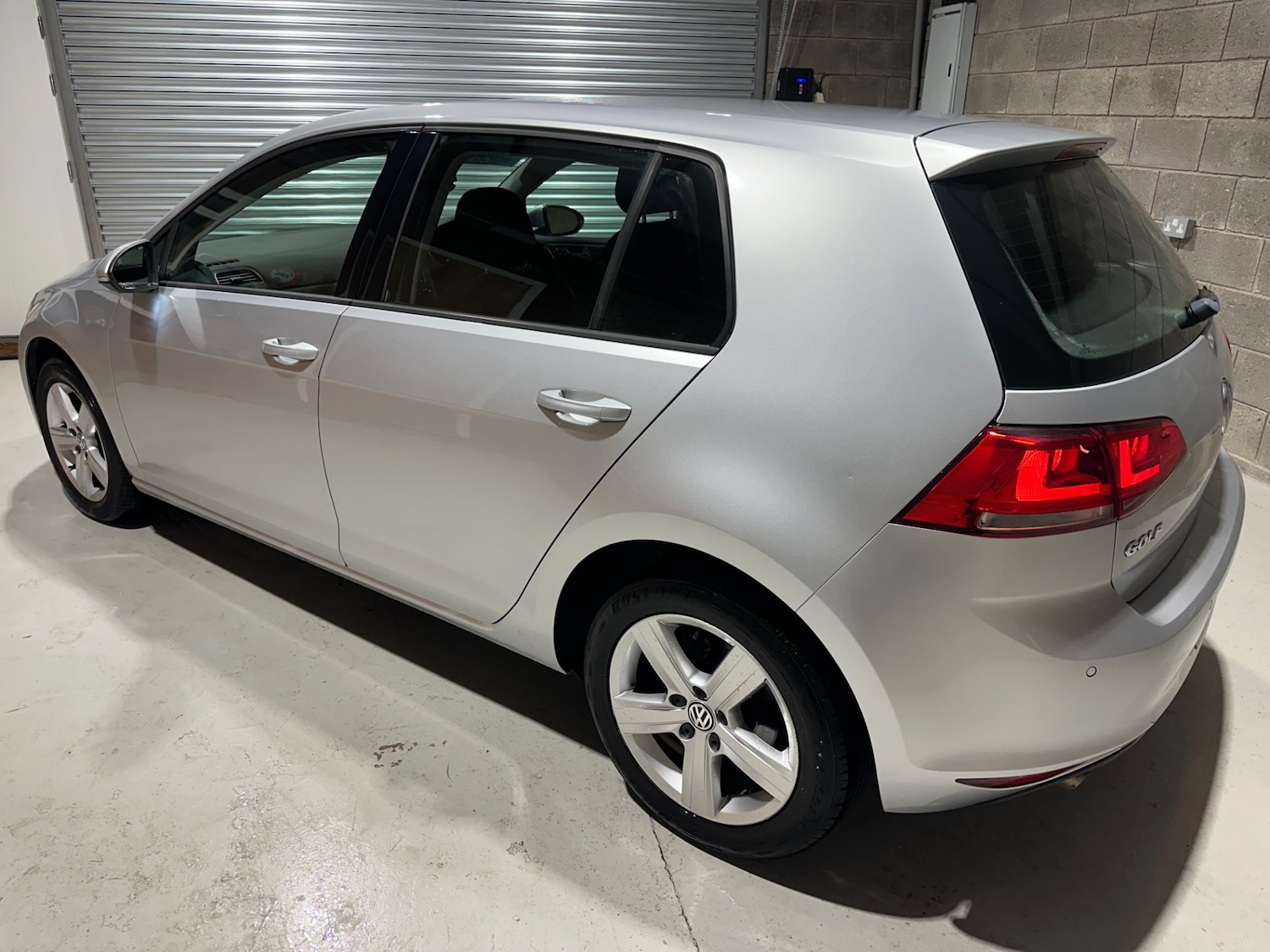 Used Volkswagen Golf 2015 for sale - 76945957: Photo 10