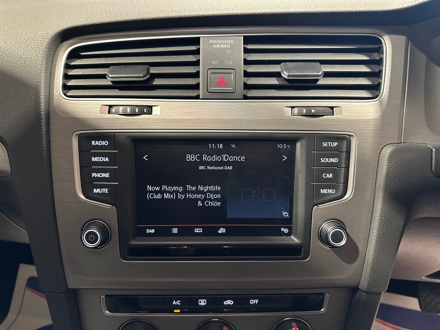 Used Volkswagen Golf 2015 for sale - 76945957: Photo 24