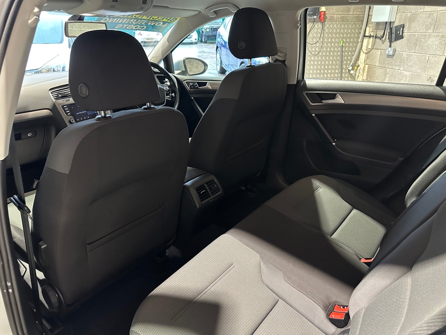 Used Volkswagen Golf 2015 for sale - 76945957: Photo 40