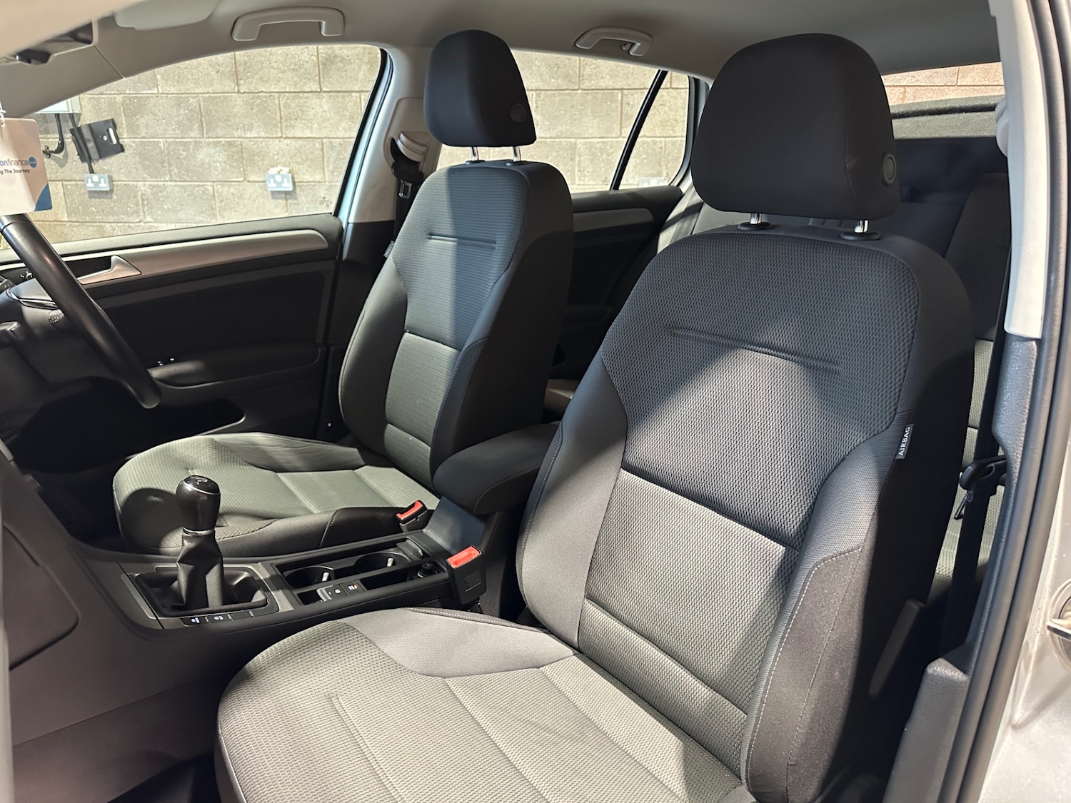 Used Volkswagen Golf 2015 for sale - 76945957: Photo 41