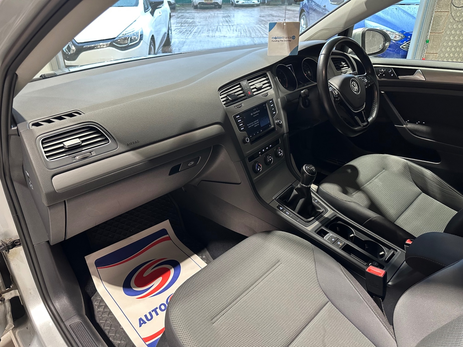 Used Volkswagen Golf 2015 for sale - 76945957: Photo 42