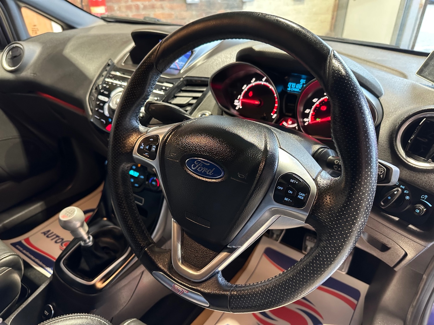 Used Ford Fiesta 2015 for sale - 77168780: Photo 17