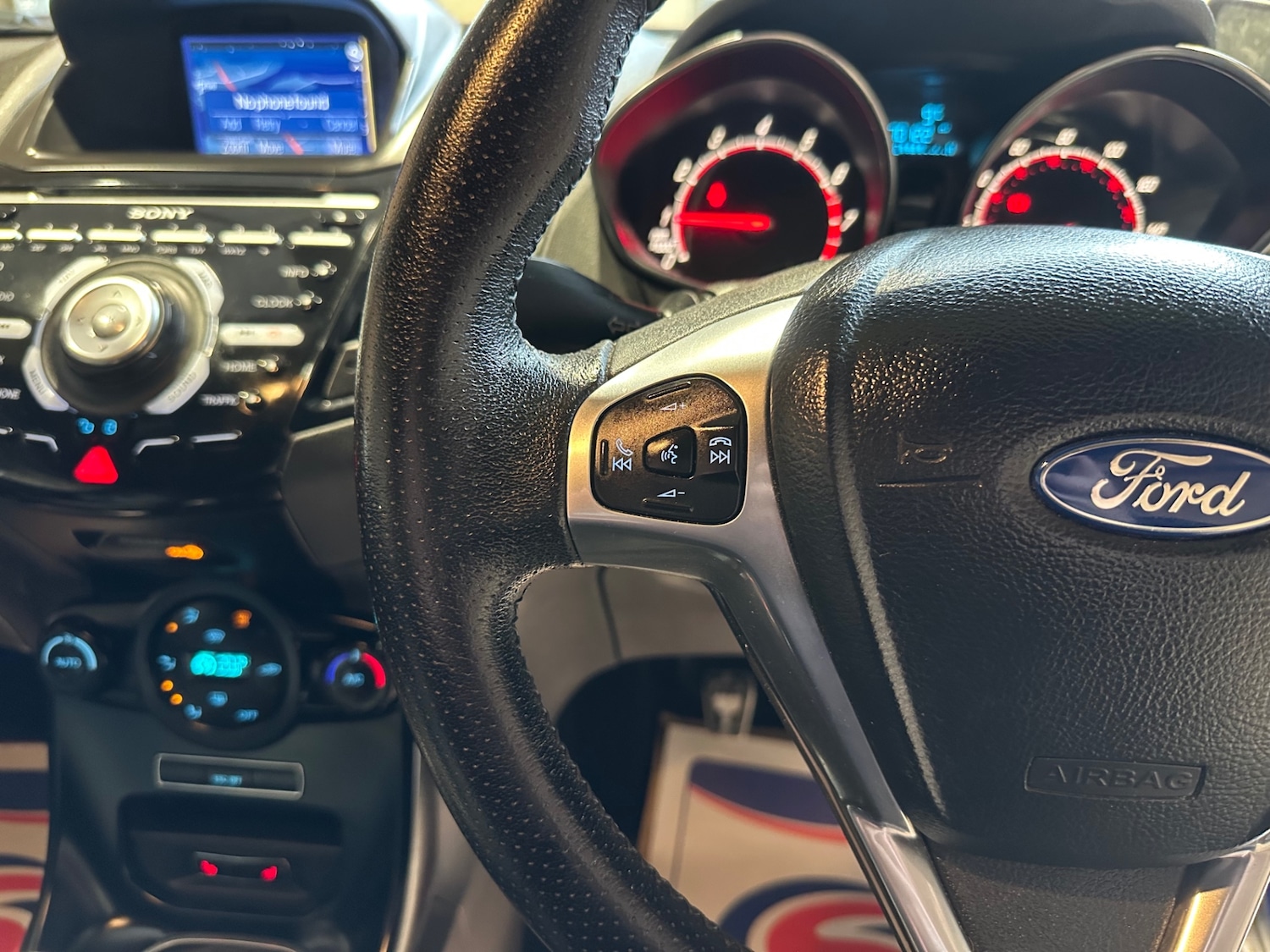 Used Ford Fiesta 2015 for sale - 77168780: Photo 21