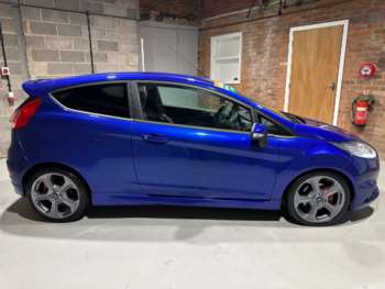 Used Ford Fiesta 2015 for sale - 74671184: Photo