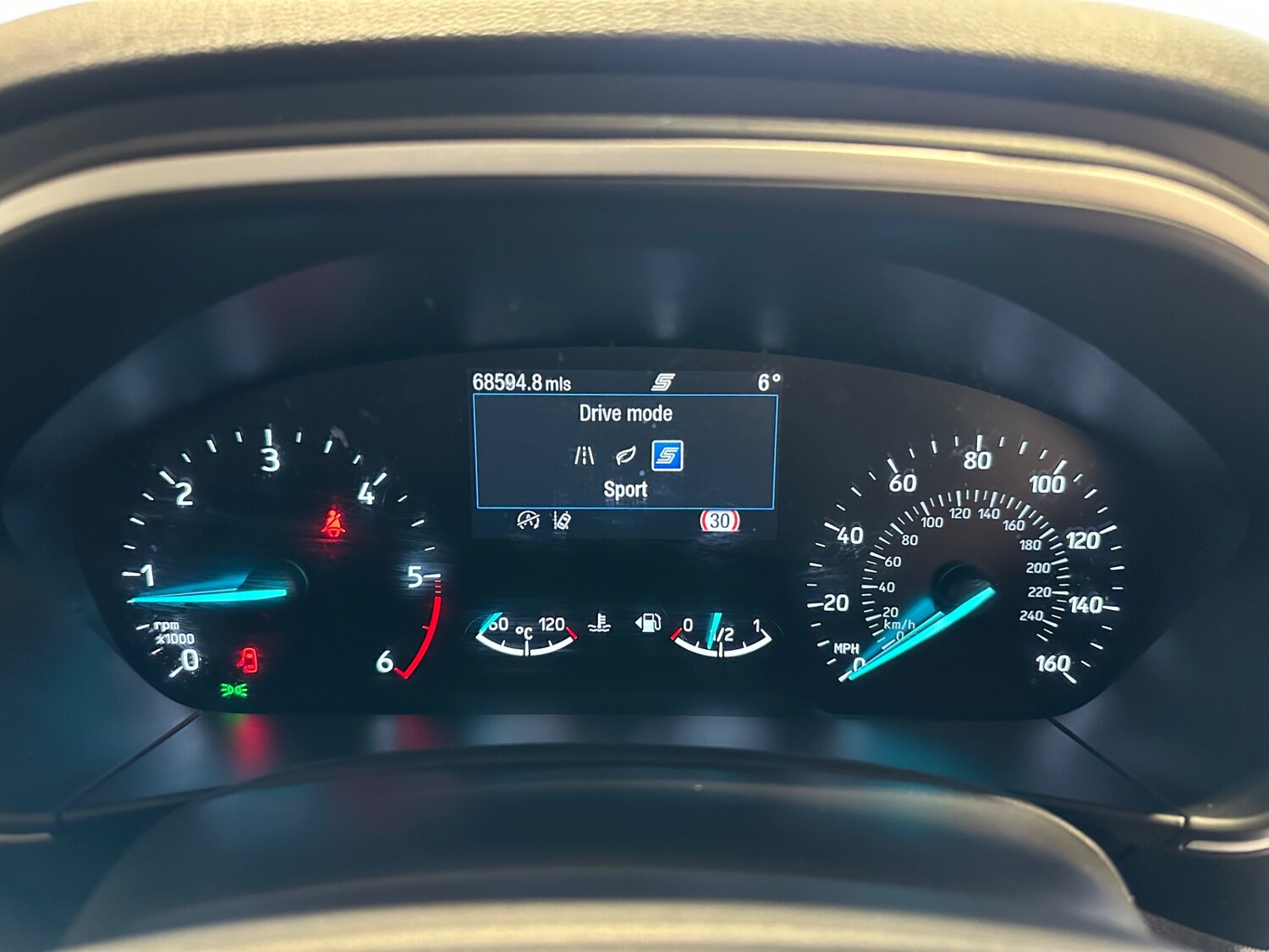 Used Ford Focus 2018 for sale - 77404740: Photo 32