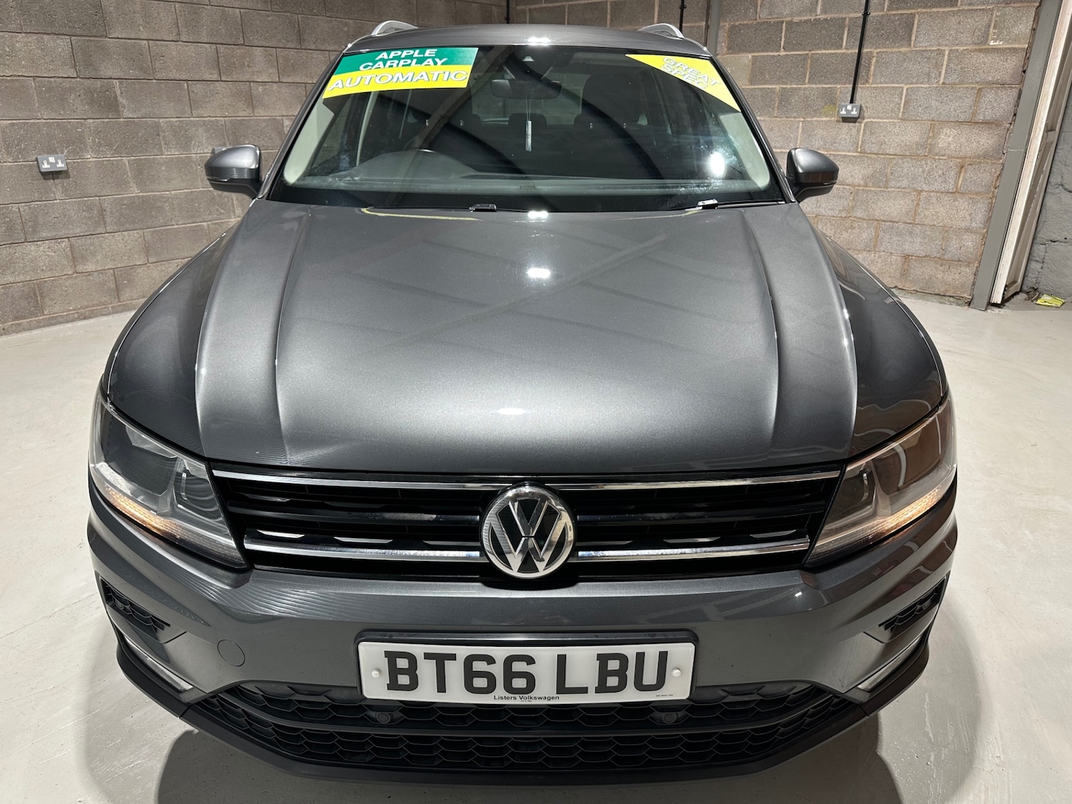 Used Volkswagen Tiguan 2016 for sale - 77137927: Photo 2