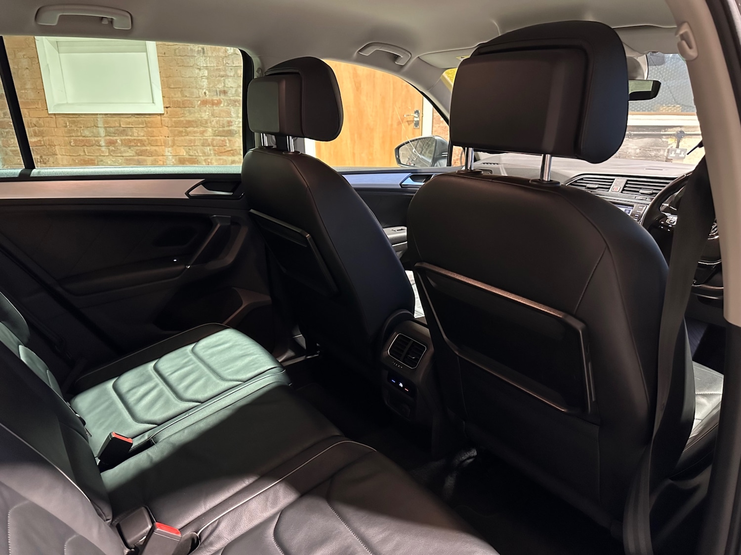 Used Volkswagen Tiguan 2016 for sale - 77137927: Photo 31