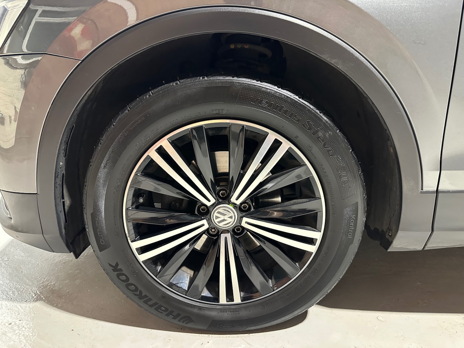 Used Volkswagen Tiguan 2016 for sale - 77137927: Photo 42