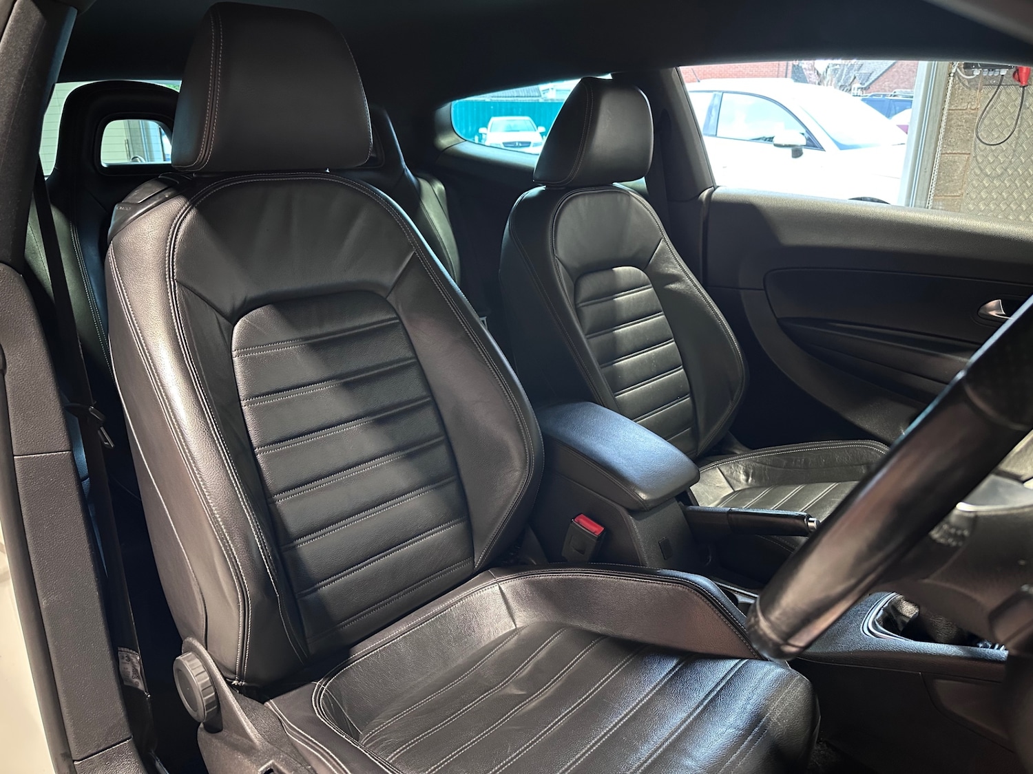 Used Volkswagen Scirocco 2013 for sale - 77732914: Photo 14