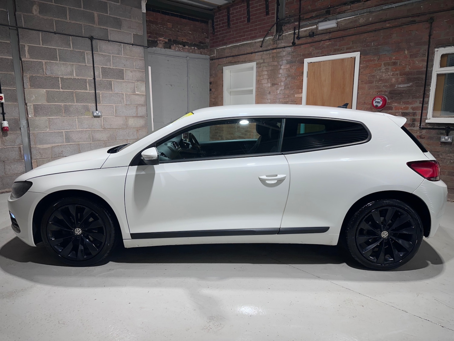 Used Volkswagen Scirocco 2013 for sale - 77732914: Photo 9