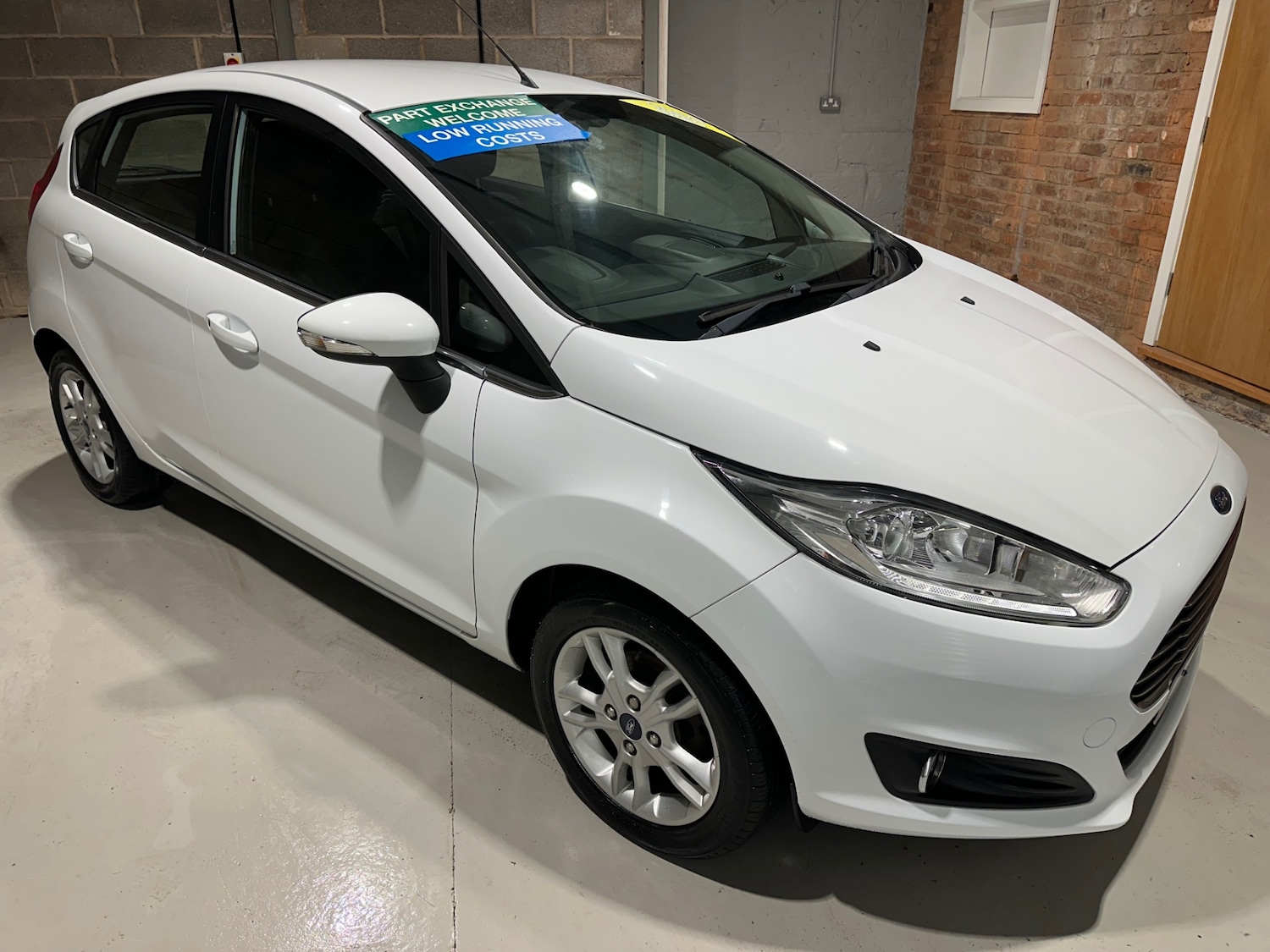 Used Ford Fiesta 2017 for sale - 76807744: Photo 4