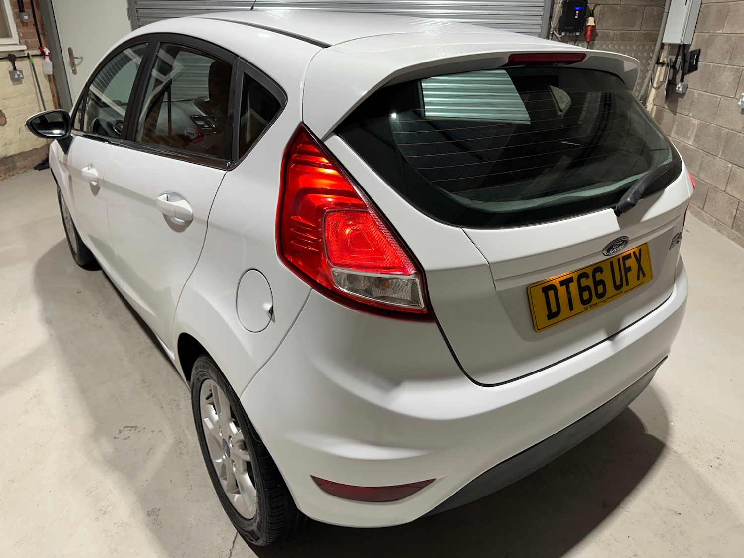 Used Ford Fiesta 2017 for sale - 76807744: Photo 9