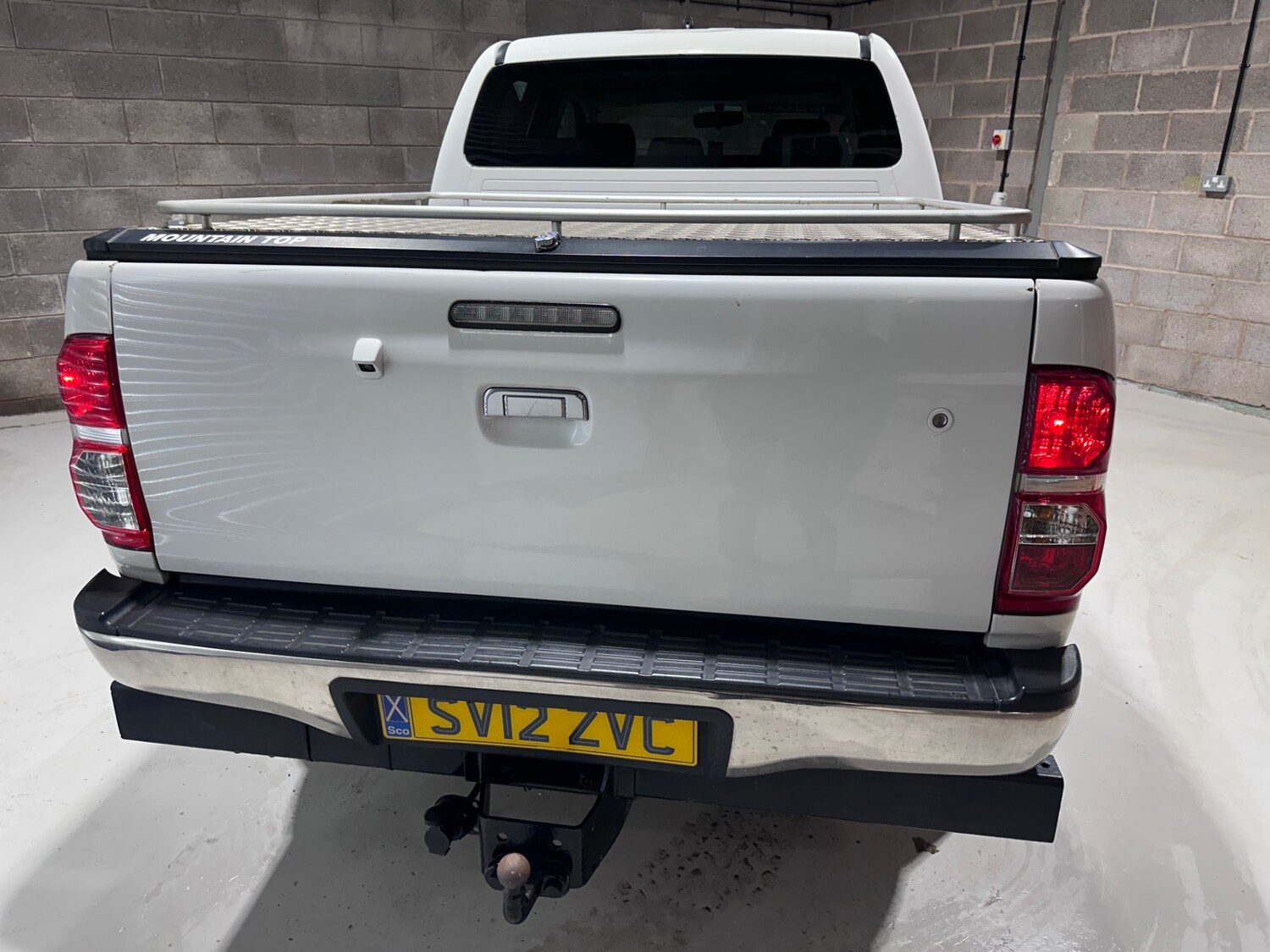 Used Toyota Hilux 2012 for sale - 77801821: Photo 15