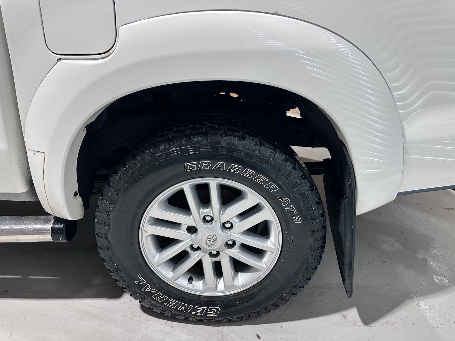 Used Toyota Hilux 2012 for sale - 77801821: Photo 3