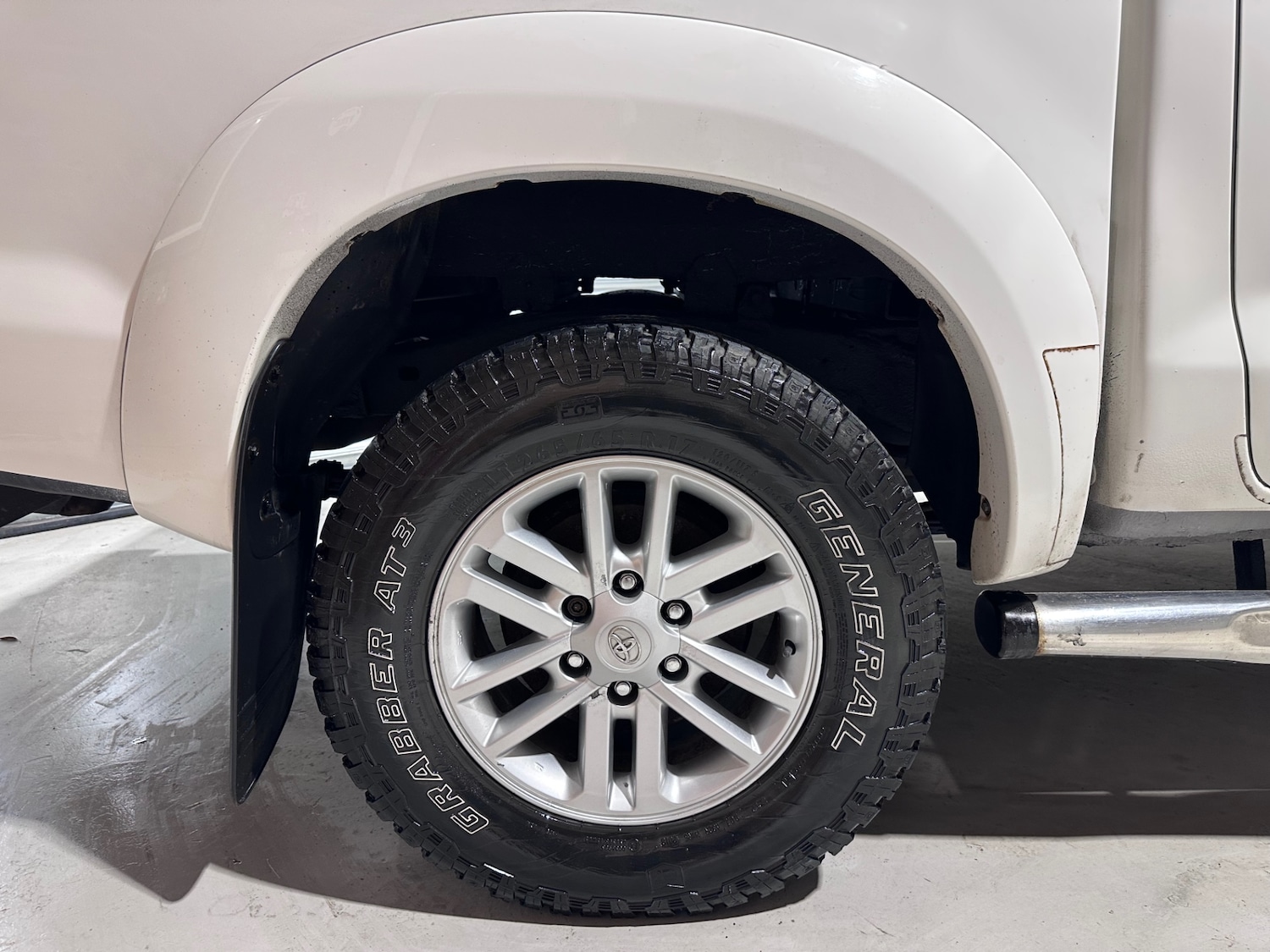 Used Toyota Hilux 2012 for sale - 77801821: Photo 4