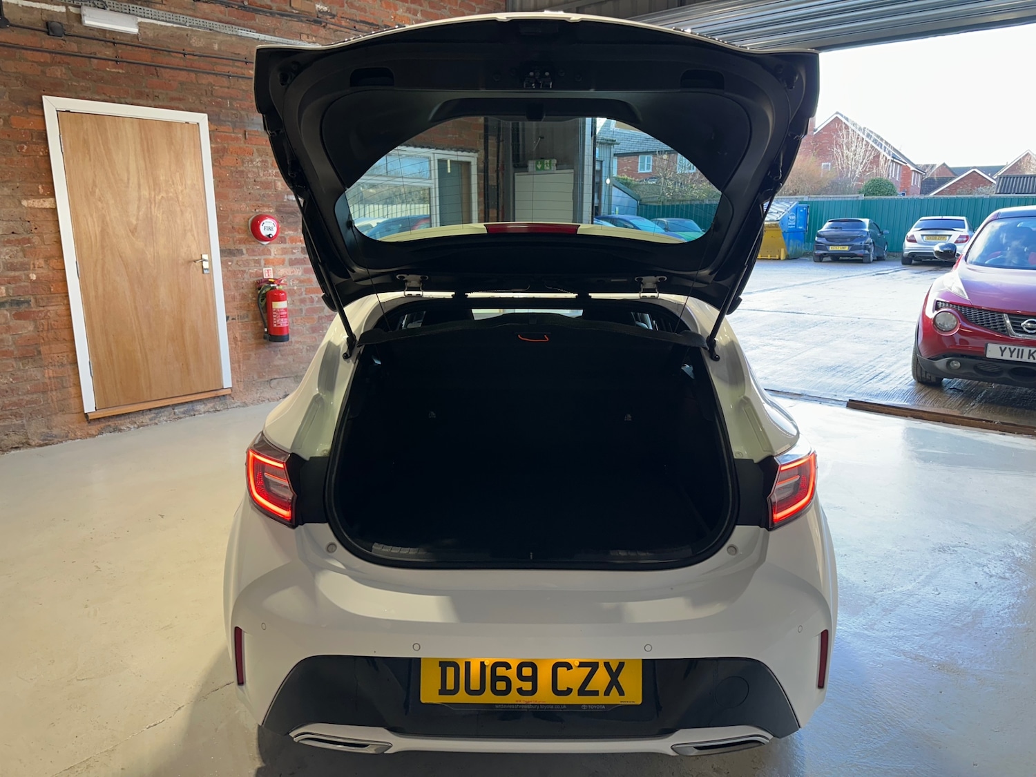 Used Toyota Corolla 2019 for sale - 77223363: Photo 37