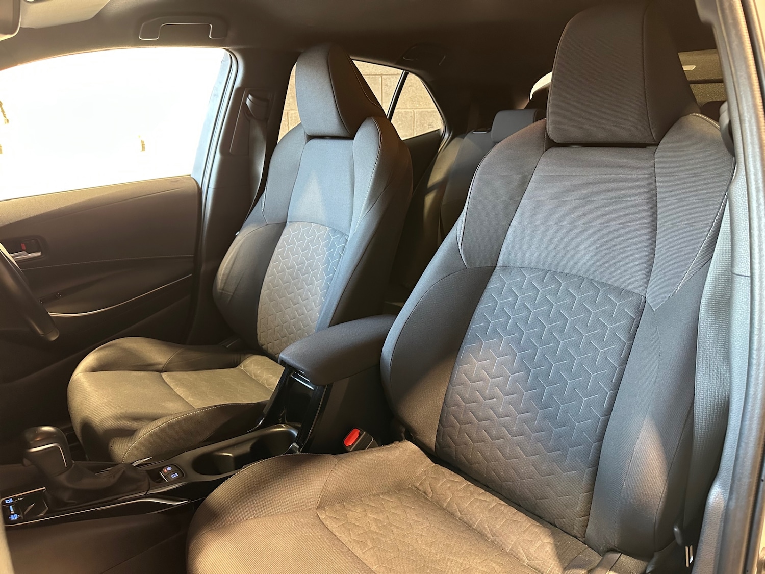Used Toyota Corolla 2019 for sale - 77223363: Photo 42