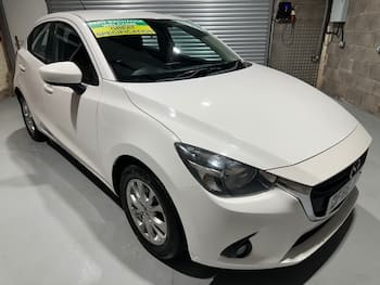 Used Mazda Mazda2 2016 for sale - 79731600: Photo