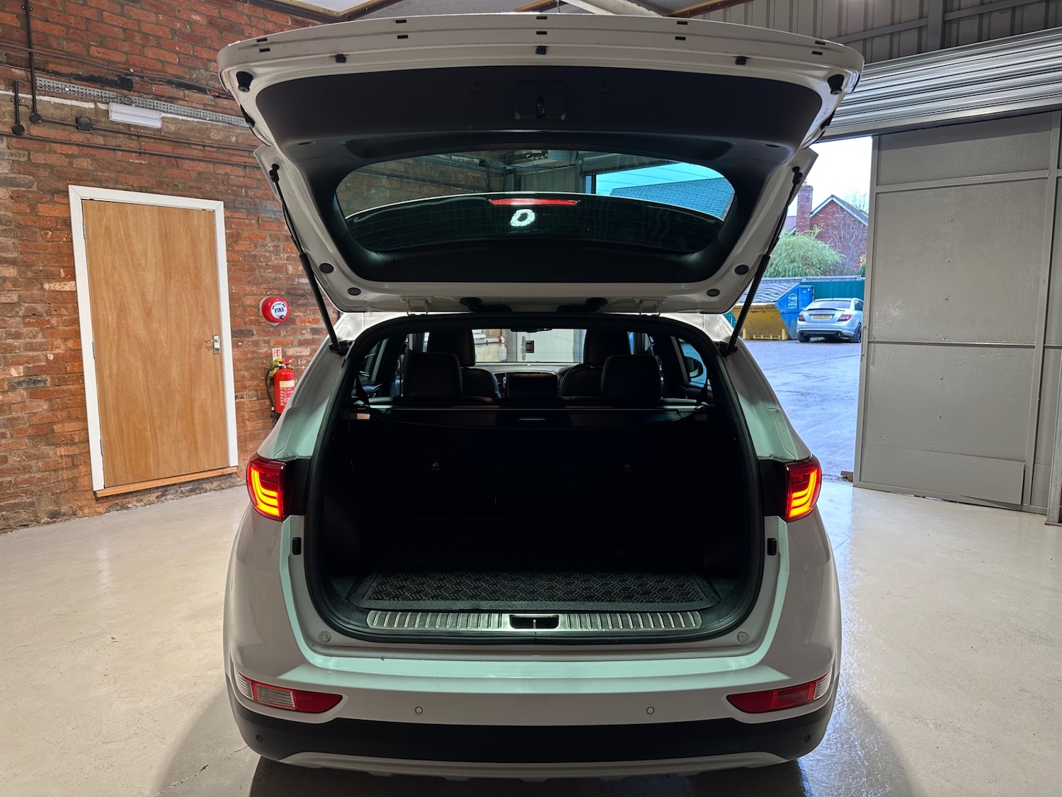 Used Kia Sportage 2017 for sale - 76722380: Photo 25