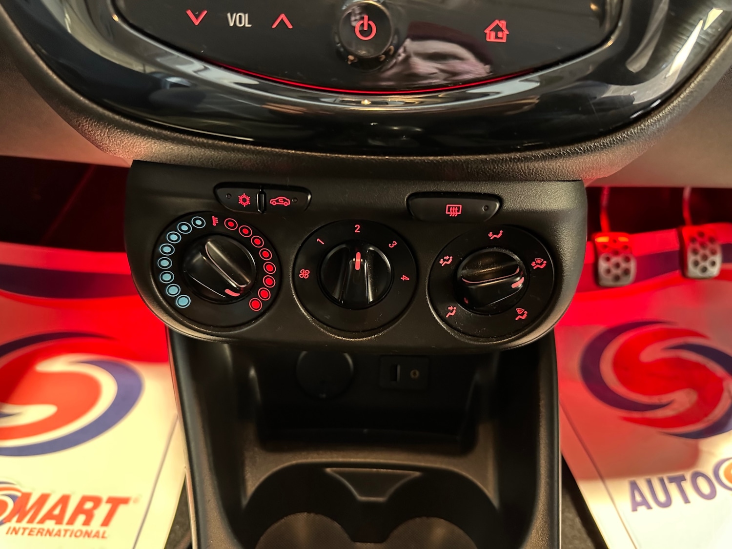 Used Vauxhall Corsa 2015 for sale - 76958698: Photo 25