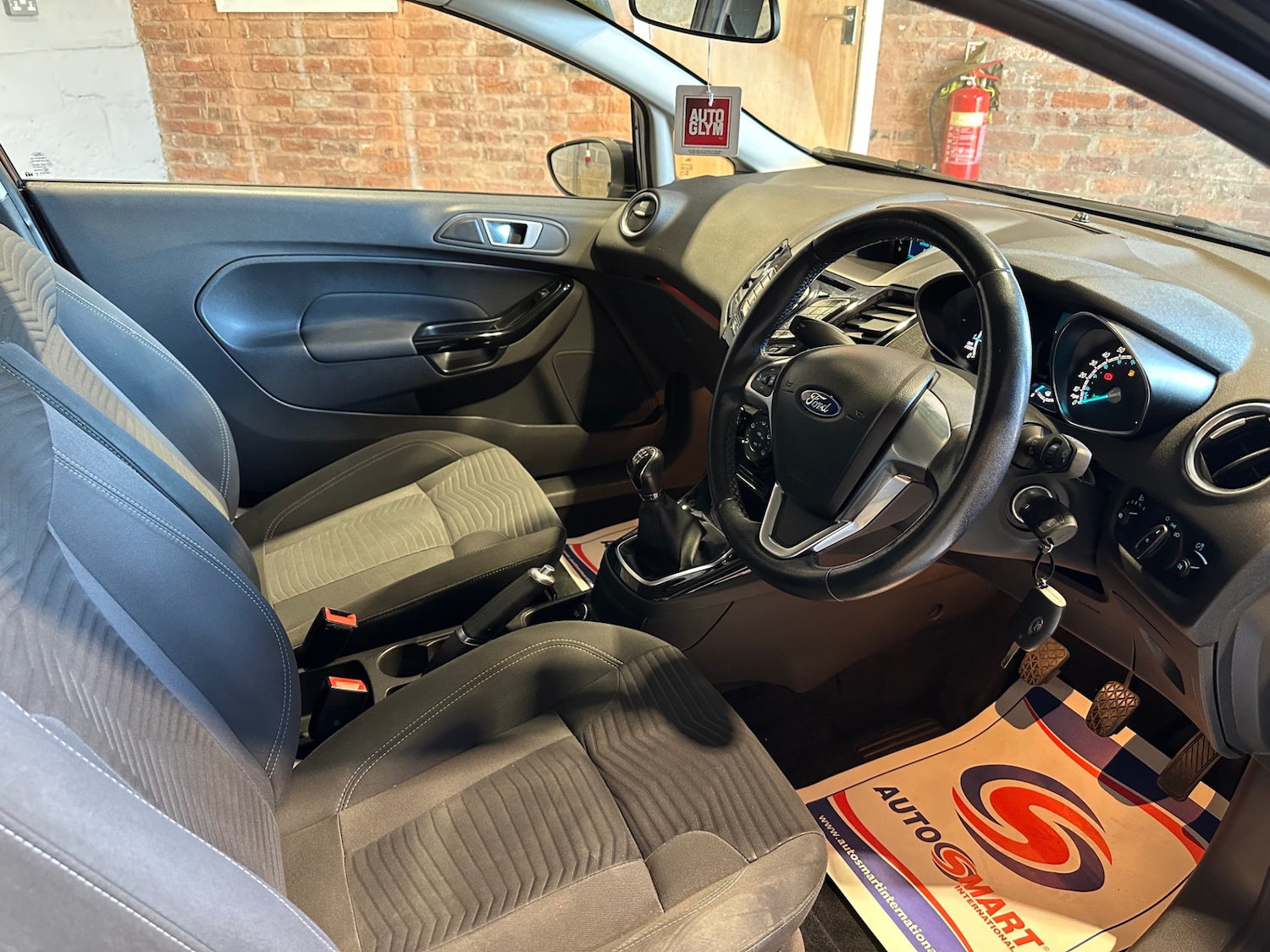 Used Ford Fiesta 2015 for sale - 76650794: Photo 15