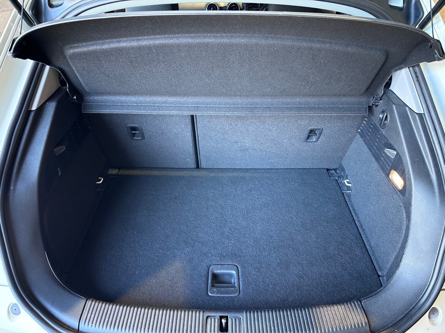 Used Audi A1 2014 for sale - 77742999: Photo 40