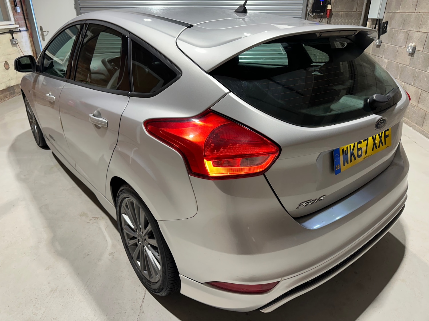 Used Ford Focus 2017 for sale - 77351271: Photo 8
