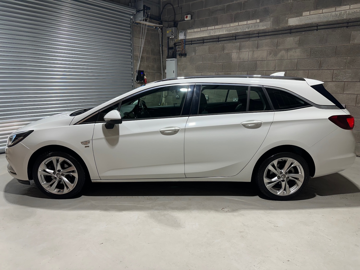 Used Vauxhall Astra 2018 for sale - 76534101: Photo 8