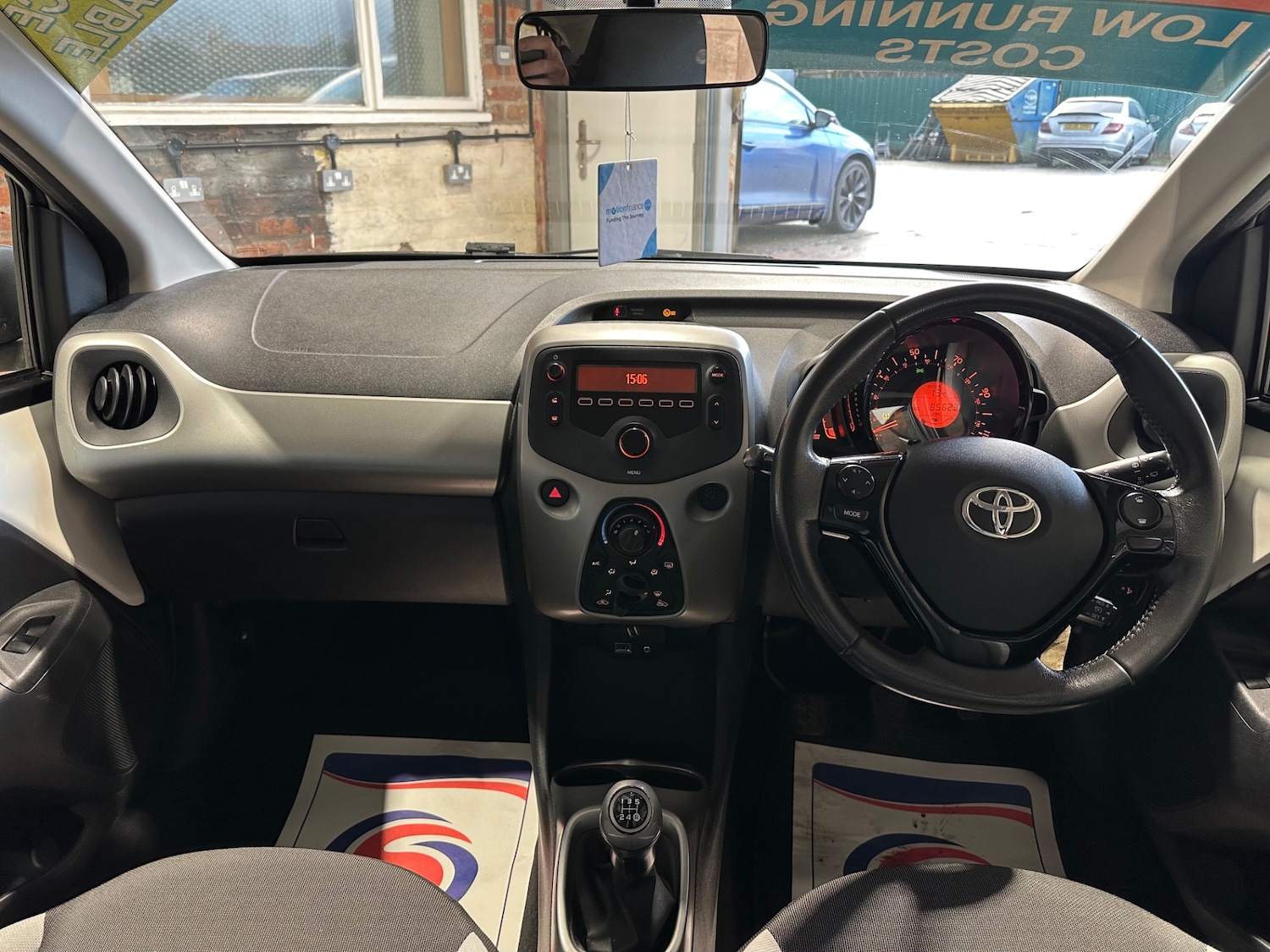 Used Toyota AYGO 2014 for sale - 76881644: Photo 12