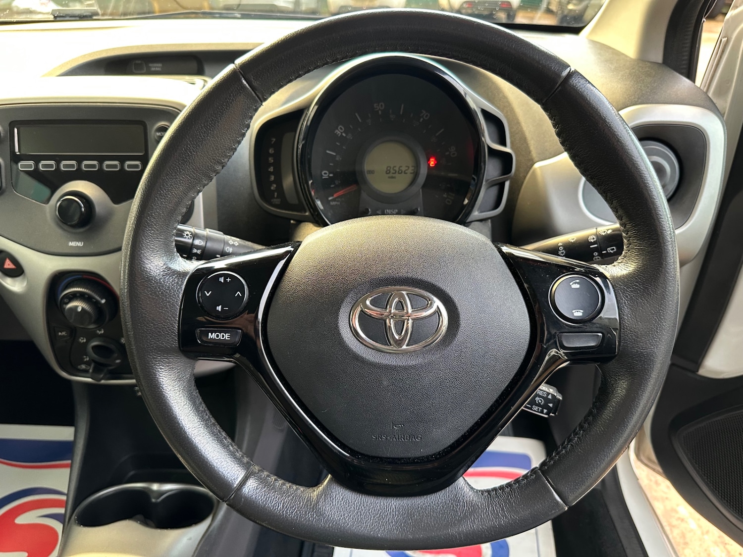 Used Toyota AYGO 2014 for sale - 76881644: Photo 13