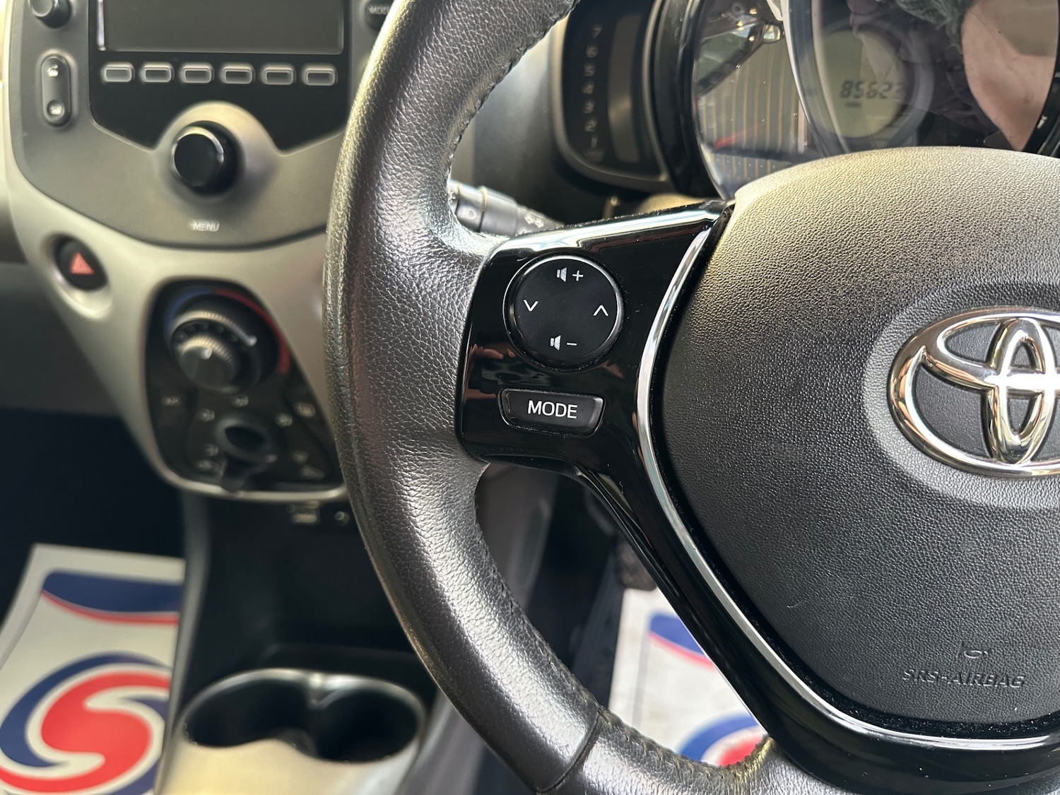 Used Toyota AYGO 2014 for sale - 76881644: Photo 14