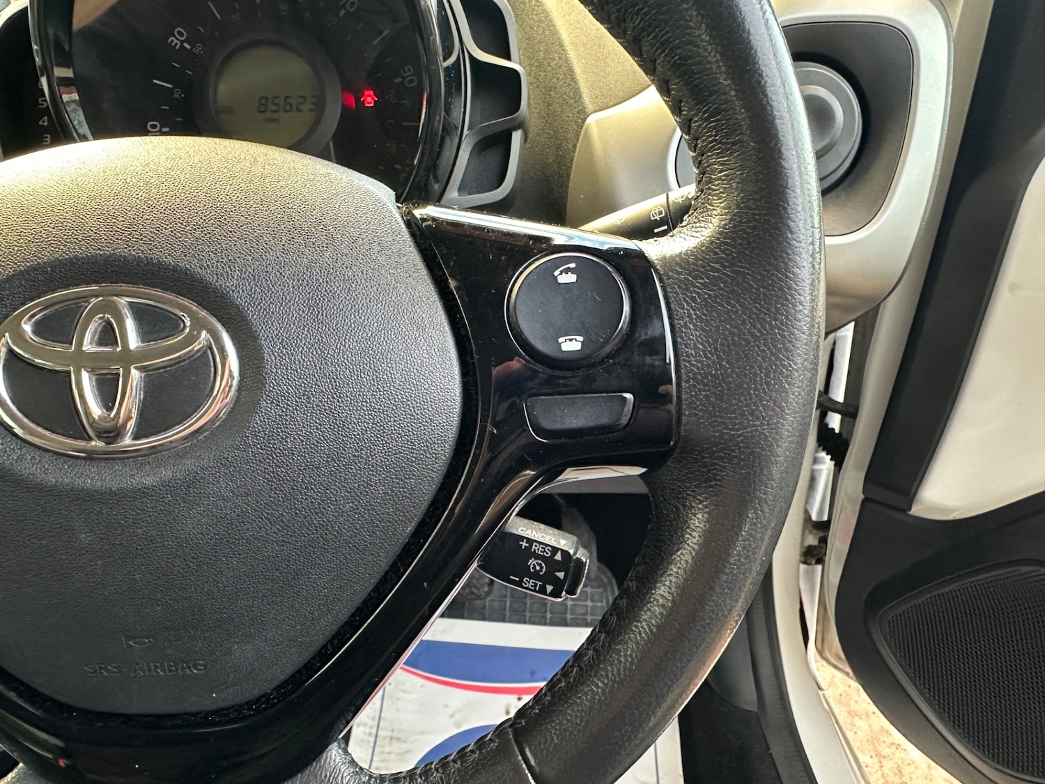 Used Toyota AYGO 2014 for sale - 76881644: Photo 15