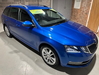Used Skoda Octavia 2017 for sale - 76290933: Photo